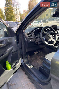 Внедорожник / Кроссовер Ford Escape 2020 в 