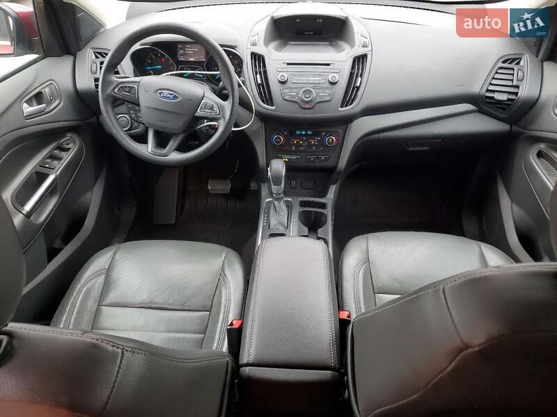Внедорожник / Кроссовер Ford Escape 2018 в Львове