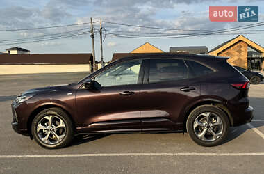 Внедорожник / Кроссовер Ford Escape 2023 в 