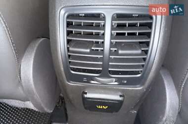 Внедорожник / Кроссовер Ford Escape 2015 в 