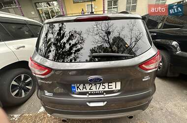 Внедорожник / Кроссовер Ford Escape 2014 в 