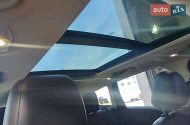 Внедорожник / Кроссовер Ford Escape 2012 в 