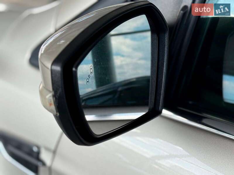 Внедорожник / Кроссовер Ford Escape 2016 в Одессе
