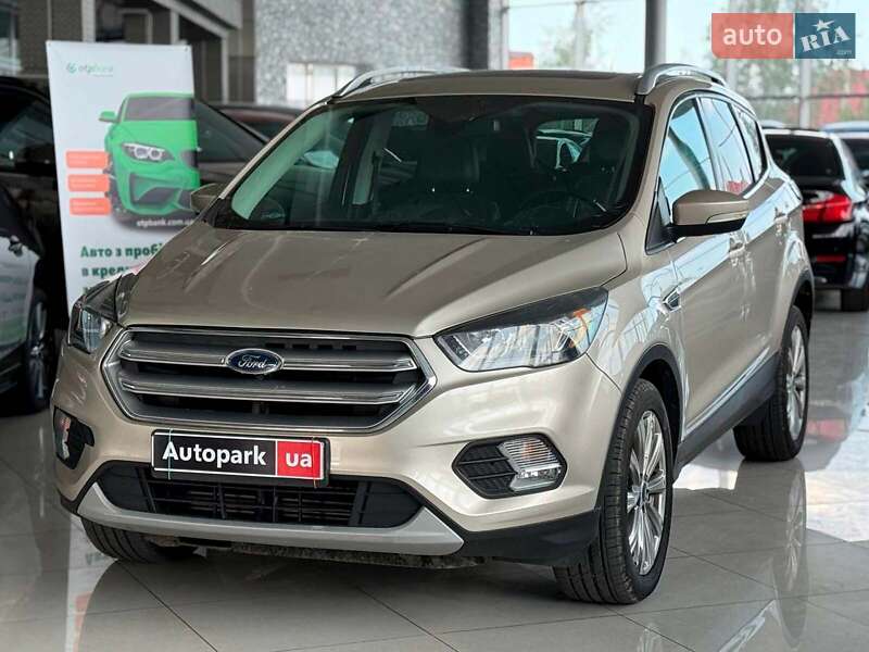 Внедорожник / Кроссовер Ford Escape 2016 в Одессе