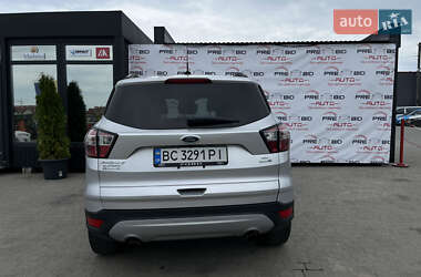 Внедорожник / Кроссовер Ford Escape 2017 в 