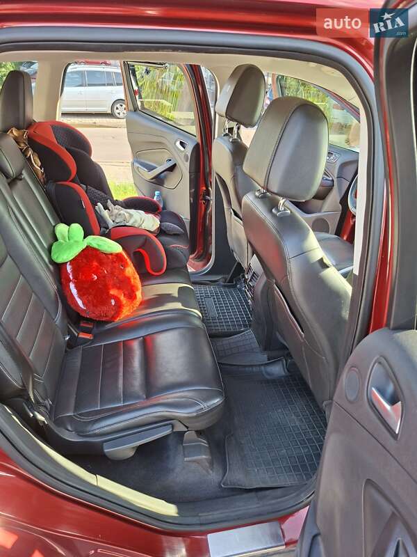Внедорожник / Кроссовер Ford Escape 2013 в Львове