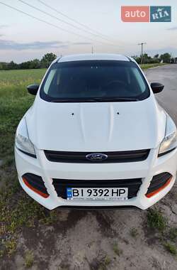 Внедорожник / Кроссовер Ford Escape 2016 в Полтаве