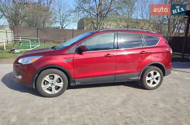 Внедорожник / Кроссовер Ford Escape 2014 в 