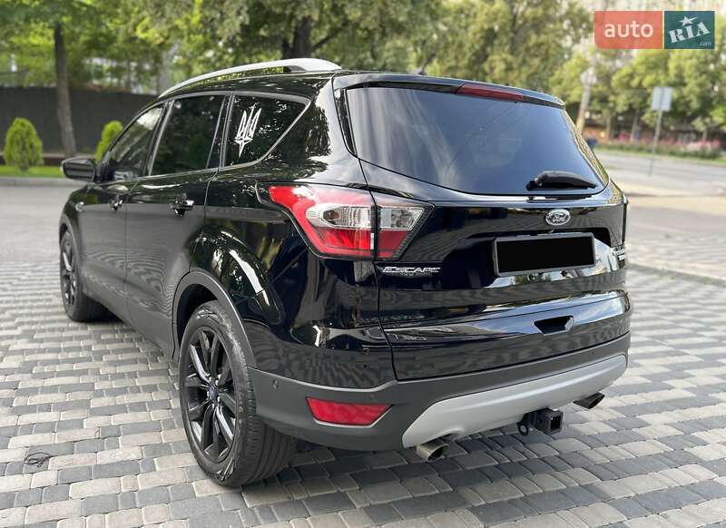 Позашляховик / Кросовер Ford Escape 2017 в Запоріжжі фото 20 Позашляховик / Кросовер Ford Escape 2017 в Запоріжжі