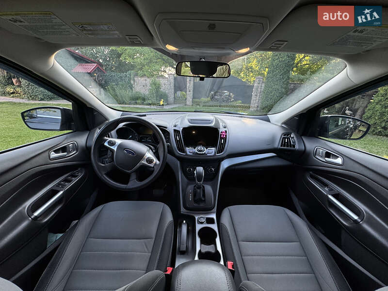 Внедорожник / Кроссовер Ford Escape 2015 в Тернополе