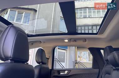 Внедорожник / Кроссовер Ford Escape 2020 в 