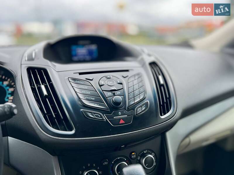 Позашляховик / Кросовер Ford Escape 2013 в Києві