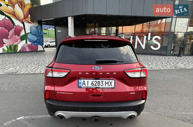 Внедорожник / Кроссовер Ford Escape 2019 в 