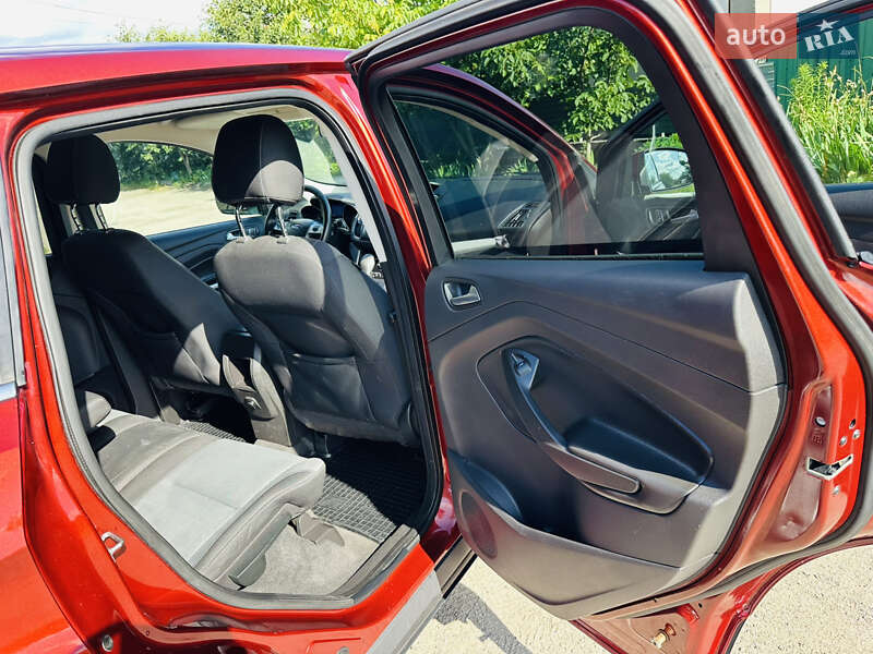Внедорожник / Кроссовер Ford Escape 2014 в Каменском