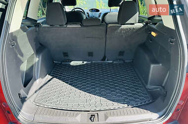 Внедорожник / Кроссовер Ford Escape 2014 в 