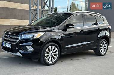 Внедорожник / Кроссовер Ford Escape 2016 в 