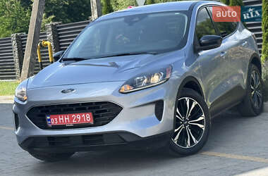 Внедорожник / Кроссовер Ford Escape 2022 в 