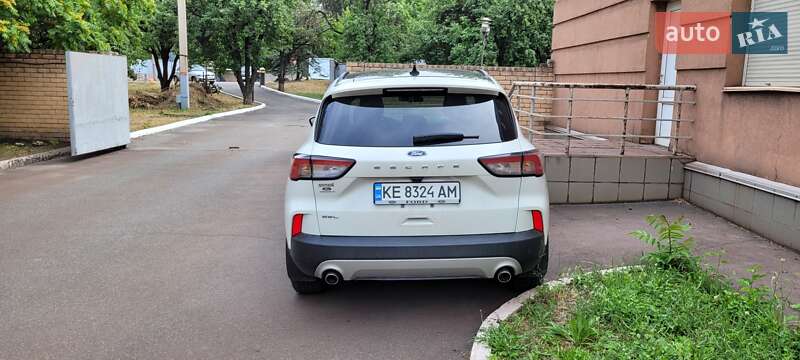 Внедорожник / Кроссовер Ford Escape 2022 в Кривом Роге