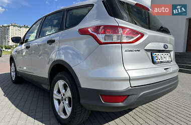Внедорожник / Кроссовер Ford Escape 2015 в 