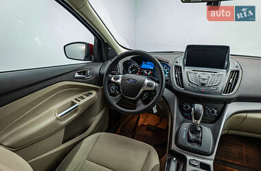 Внедорожник / Кроссовер Ford Escape 2014 в 