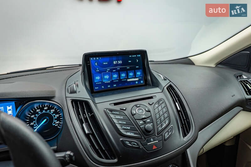 Позашляховик / Кросовер Ford Escape 2014 в Києві