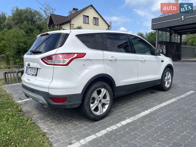 Внедорожник / Кроссовер Ford Escape 2014 в Трускавце