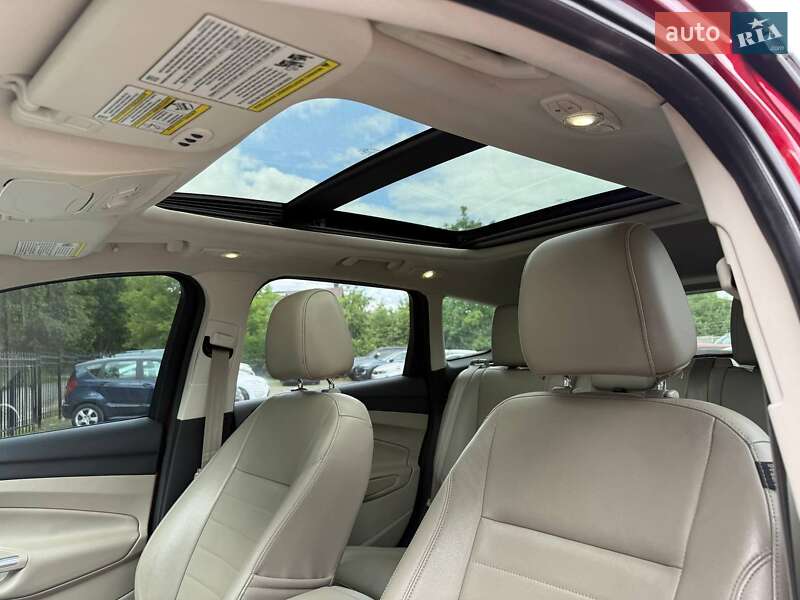 Внедорожник / Кроссовер Ford Escape 2014 в Хмельницком