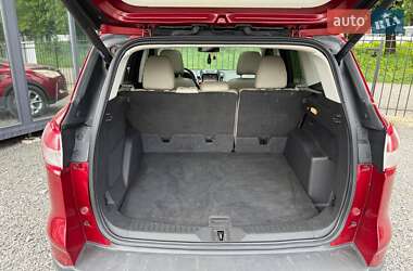 Внедорожник / Кроссовер Ford Escape 2014 в 