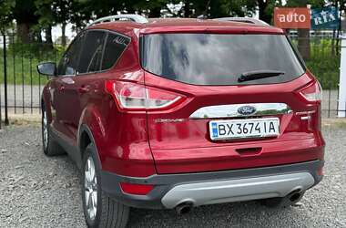 Внедорожник / Кроссовер Ford Escape 2014 в 