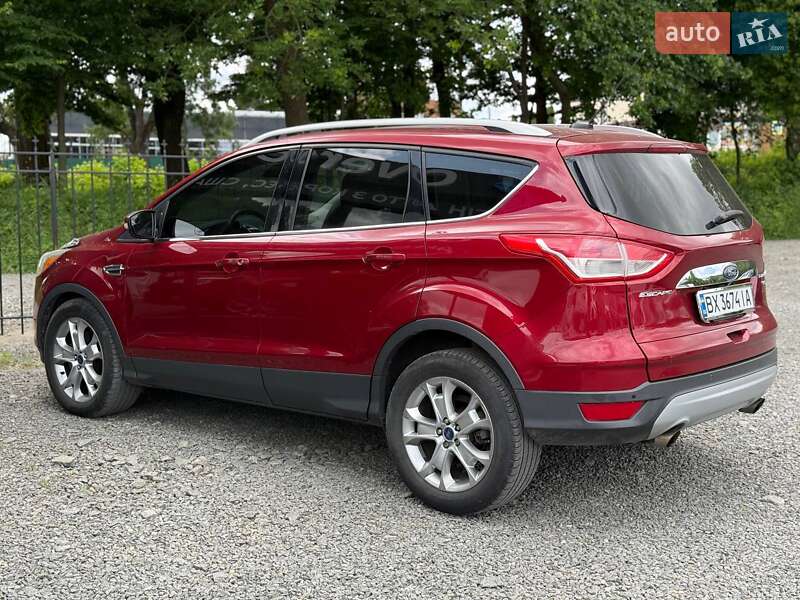 Внедорожник / Кроссовер Ford Escape 2014 в Хмельницком