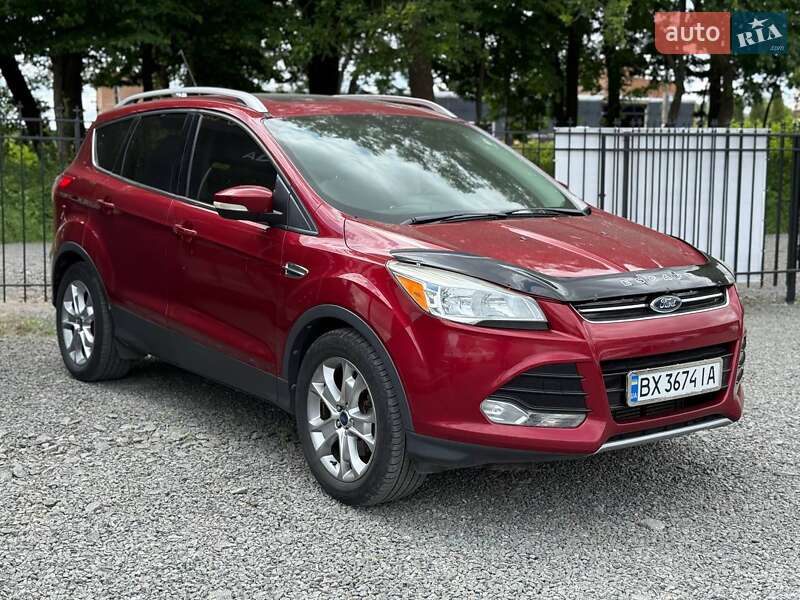 Внедорожник / Кроссовер Ford Escape 2014 в Хмельницком
