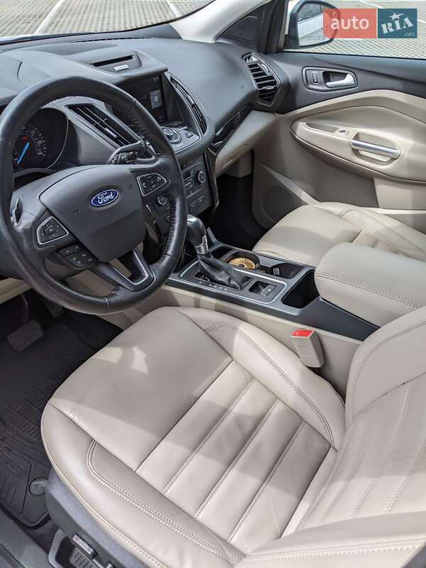 Внедорожник / Кроссовер Ford Escape 2016 в Киеве фото 15 Внедорожник / Кроссовер Ford Escape 2016 в Киеве