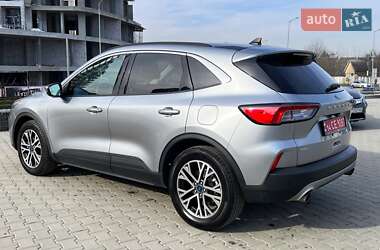Внедорожник / Кроссовер Ford Escape 2021 в 