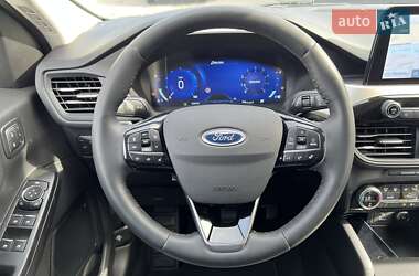 Внедорожник / Кроссовер Ford Escape 2021 в 