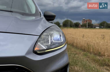 Внедорожник / Кроссовер Ford Escape 2021 в 