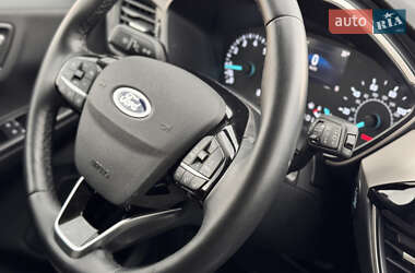 Внедорожник / Кроссовер Ford Escape 2021 в 