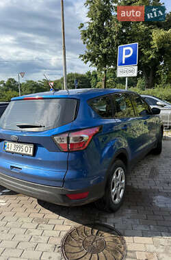 Позашляховик / Кросовер Ford Escape 2017 в Бучі