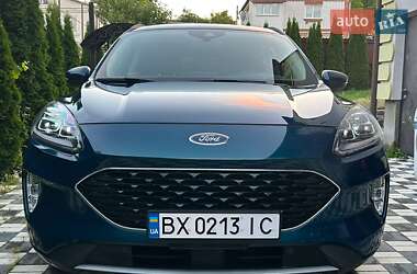 Внедорожник / Кроссовер Ford Escape 2019 в 