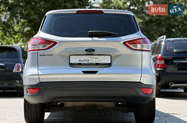 Внедорожник / Кроссовер Ford Escape 2016 в 