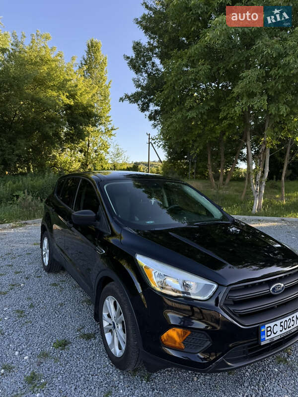 Позашляховик / Кросовер Ford Escape 2016 в Львові фото 2 Позашляховик / Кросовер Ford Escape 2016 в Львові