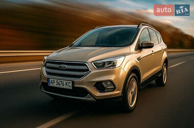 Внедорожник / Кроссовер Ford Escape 2018 в Запорожье