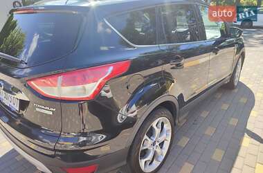 Внедорожник / Кроссовер Ford Escape 2014 в 