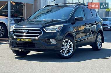 Внедорожник / Кроссовер Ford Escape 2017 в 