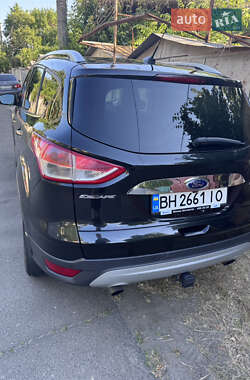 Внедорожник / Кроссовер Ford Escape 2014 в 