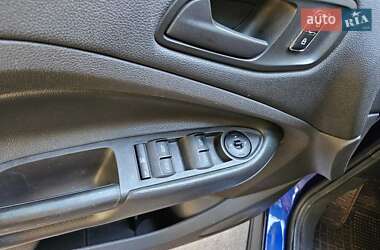 Внедорожник / Кроссовер Ford Escape 2014 в 