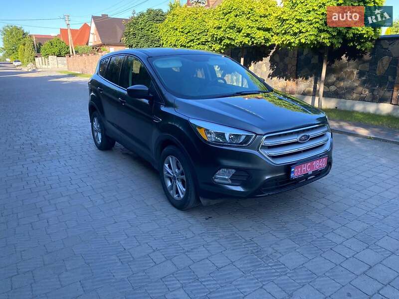 Внедорожник / Кроссовер Ford Escape 2019 в Луцке фото 4 Внедорожник / Кроссовер Ford Escape 2019 в Луцке