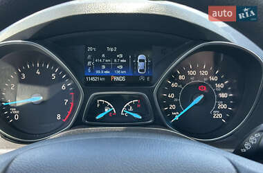 Внедорожник / Кроссовер Ford Escape 2019 в 