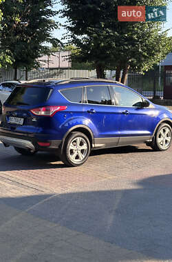 Внедорожник / Кроссовер Ford Escape 2015 в 