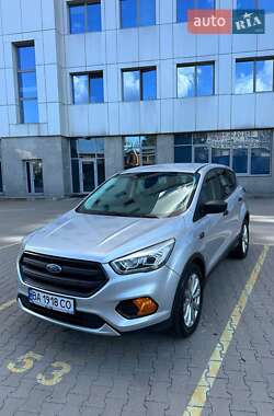 Позашляховик / Кросовер Ford Escape 2017 в Києві
