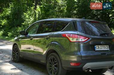Внедорожник / Кроссовер Ford Escape 2014 в 